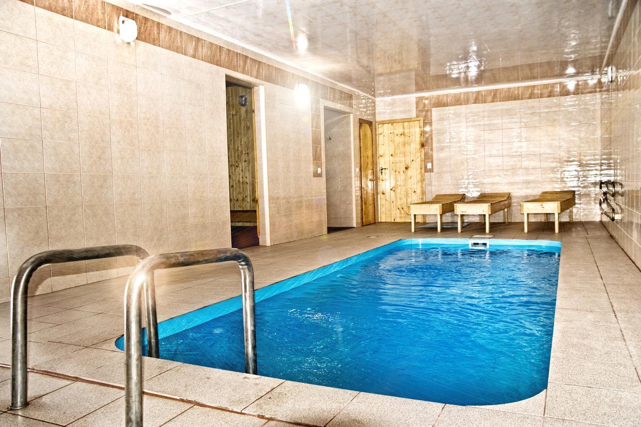 Kolyba Complex Hotel Uman Exterior photo